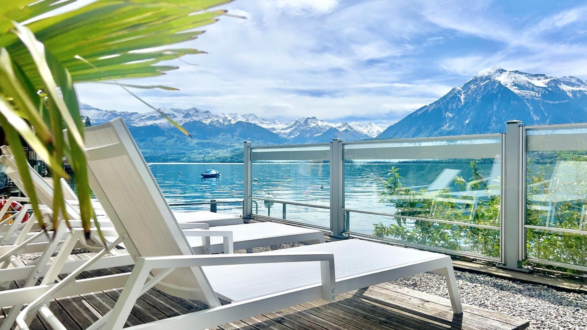 Hotel Boutique Niesenblick - Direkt Am Thunersee Gelegen Mit Self Check In & Digitaler Rezeption 2*