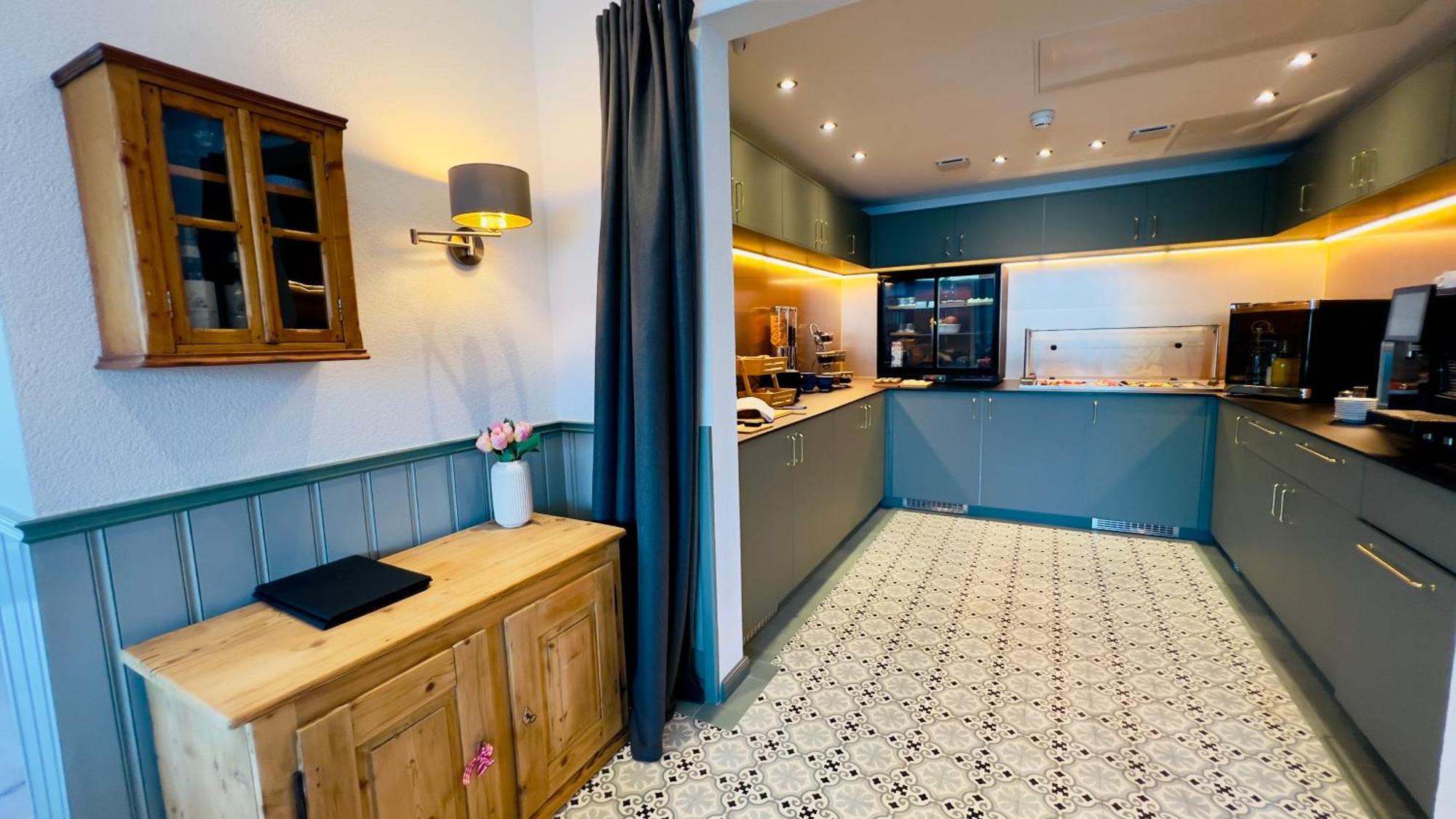 Boutique Niesenblick Am Thunersee Hotel 2*